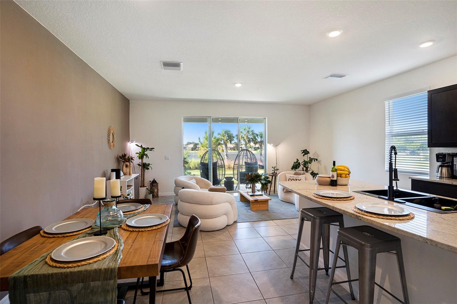 MANGROVE POINT PH 1 - Residential