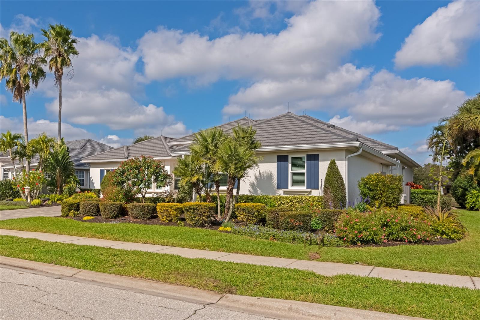 WATERLEFE GOLF & RIVER CLUB UN7 - Residential