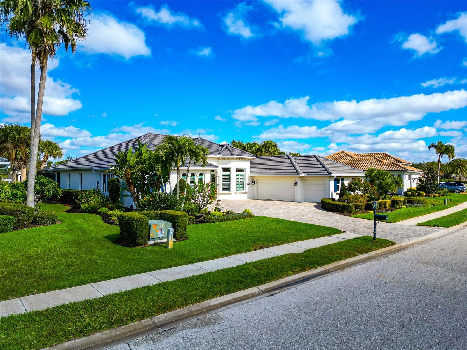 WATERLEFE GOLF & RIVER CLUB UN7 - Residential