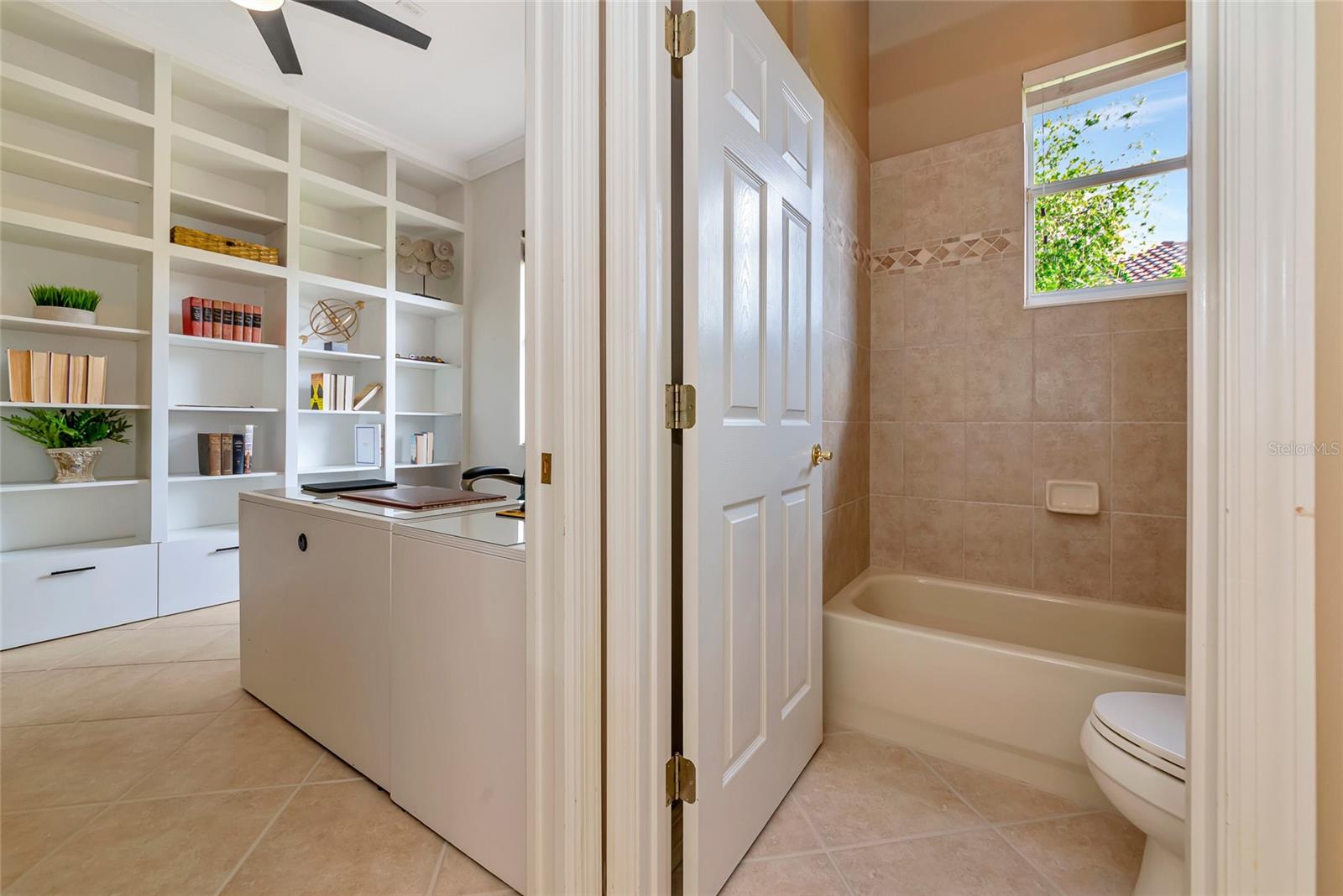 WATERLEFE GOLF & RIVER CLUB UN7 - Residential