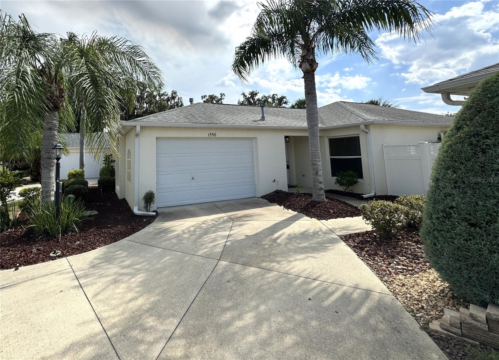 LONG-TERM, ANNUAL RENTAL. This Unfurnished 2 bedrooms, 2 bathrooms, and a one-car garage courtyard Villa is located in the highly sought-after Richmond Villas come and enjoy carefree living close to Lake Sumter Landing and Market Square. Whether on foot, bicycle or golf car - dining, shopping, movies, and free entertainment are just minutes away. Beautiful Unique Neighborhood with a Full Front Golf Course View!!
*Visit our website for online application and qualifications
*We accept 2 pets with a max weight of 35 lbs, Pet Rent of $50.00 monthly, No additional Deposit Required. Breed Restrictions do apply.
*Unfurnished
*Bright and open floor plan
*Washer and Dryer for tenant use
*Screened-in Lanai
*Lawn Care, water, Pest control, and amenity fee include in the Rent
*Seeking high-quality, long-term resident. Lease Term 12 Month Min
Experience The Village's Lifestyle in one of the largest retirement communities in the world. Featuring three town squares, where you will find nightly entertainment, dining, and shopping. Temporary Lifestyle Resident IDs are not included in rent cost or fees and must be purchased separately upon Arrival. Payment of $50 for 2 cards will be due to The Villages. Gunn Property Services will complete all required documents and applications for ID cards.