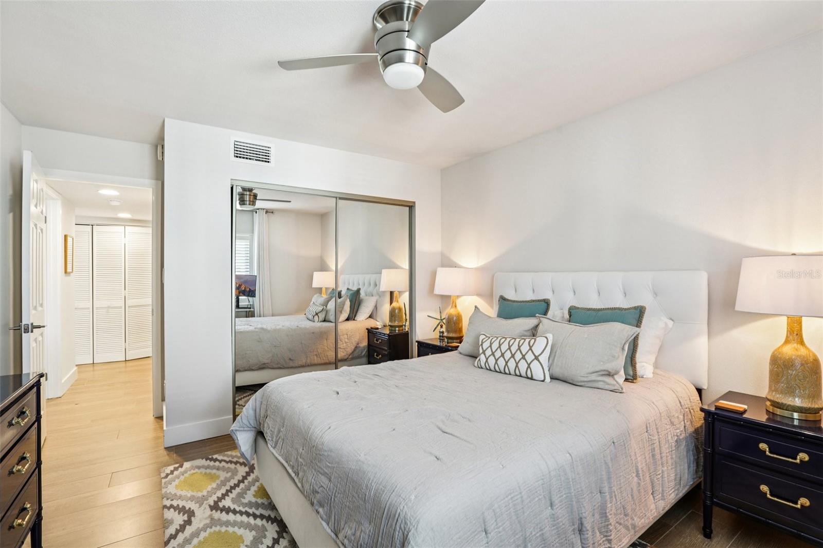 MARINA BAY OF ST PETERSBURG BEACH - Residential