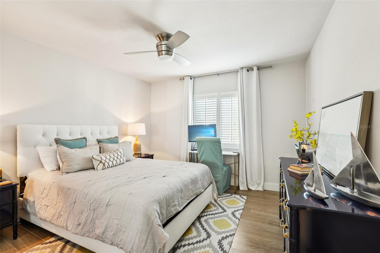 MARINA BAY OF ST PETERSBURG BEACH - Residential