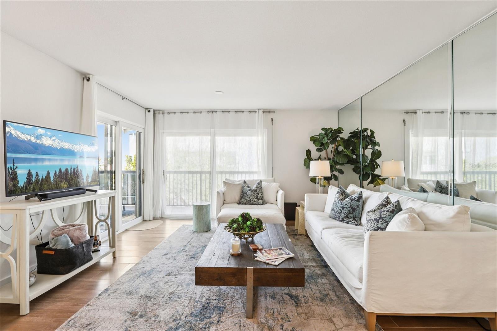 MARINA BAY OF ST PETERSBURG BEACH - Residential