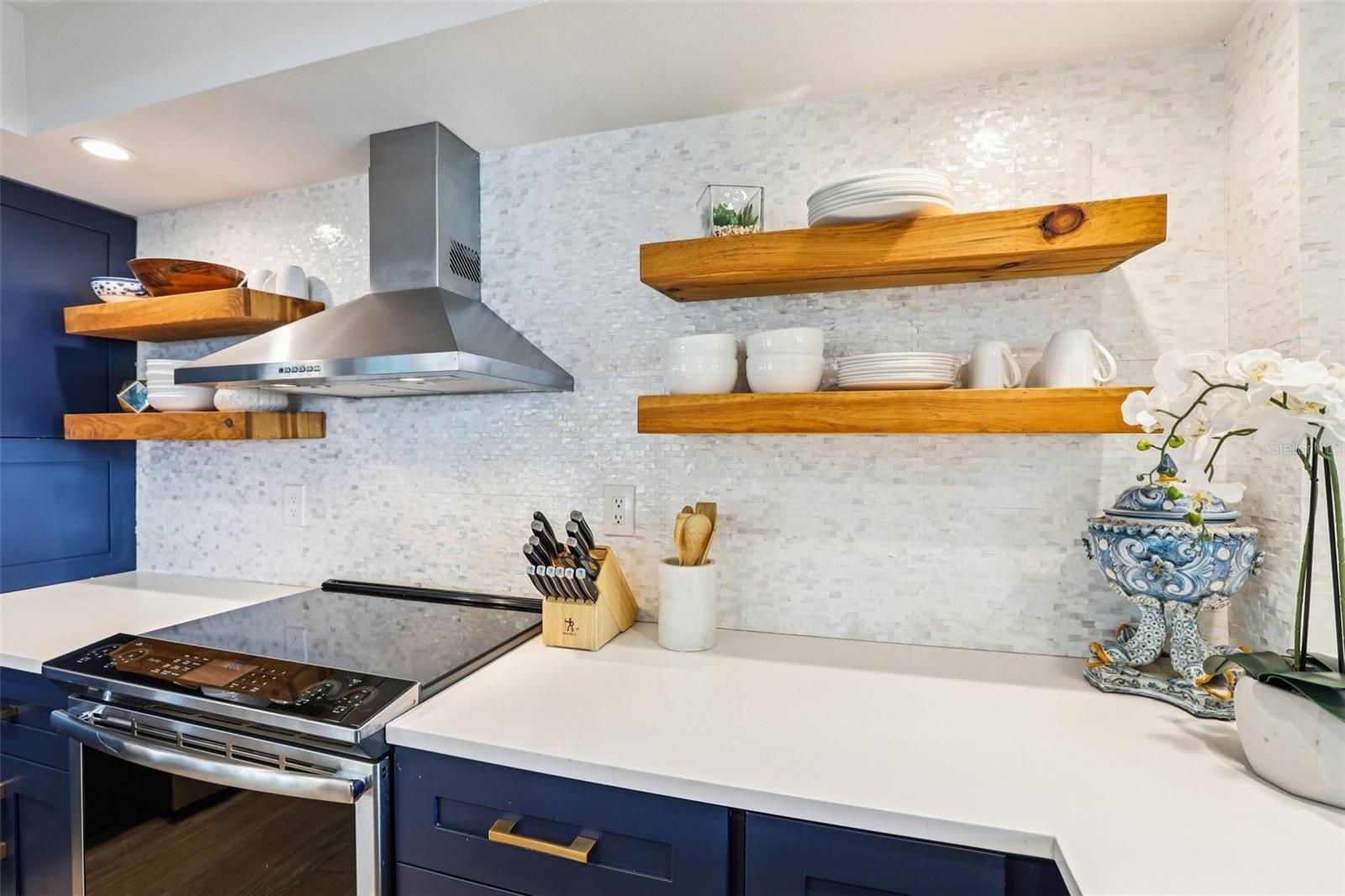 MARINA BAY OF ST PETERSBURG BEACH - Residential