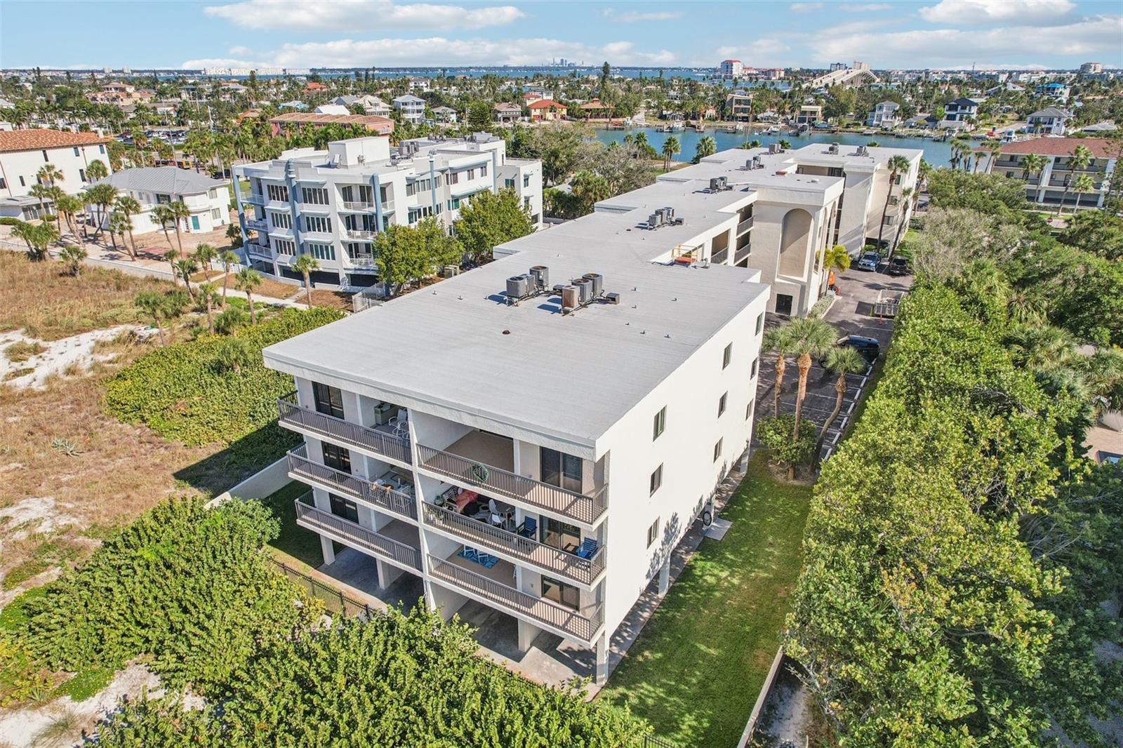 MARINA BAY OF ST PETERSBURG BEACH - Residential