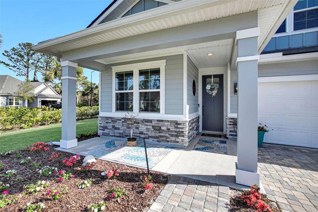 Photo of 27 Moana Court S, Palm Coast, FL 32137 (MLS # V4945350)
