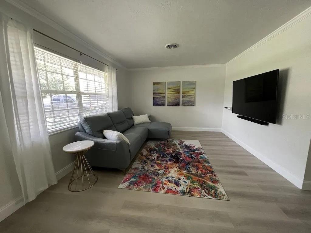 3856 TARPON ROAD