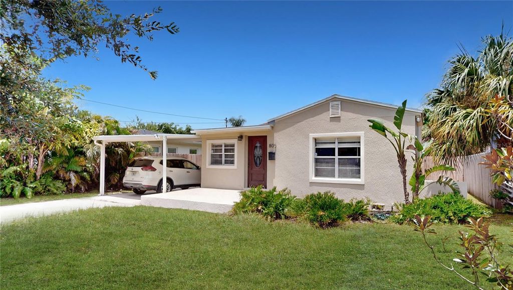 Photo of 805 W Braddock Street, Tampa, FL 33603 (MLS # TB8411661)