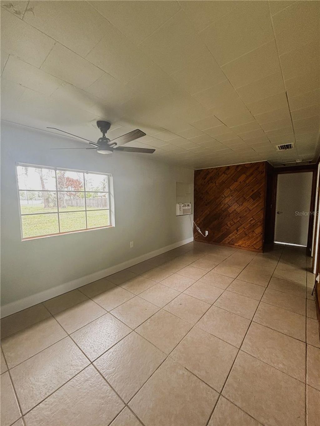 Photo of 834 Oberry Hoover Road, Orlando, FL 32825 (MLS # O6392493)