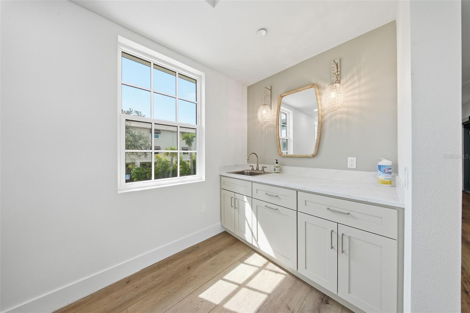 QUIET COVE - Residential