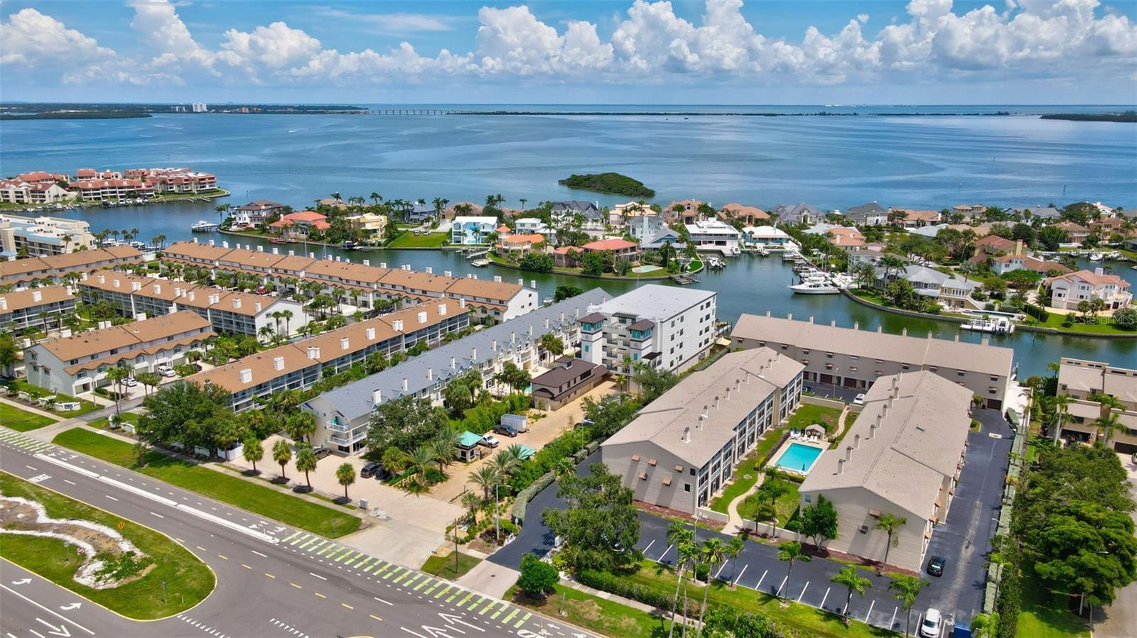 QUIET COVE - Residential