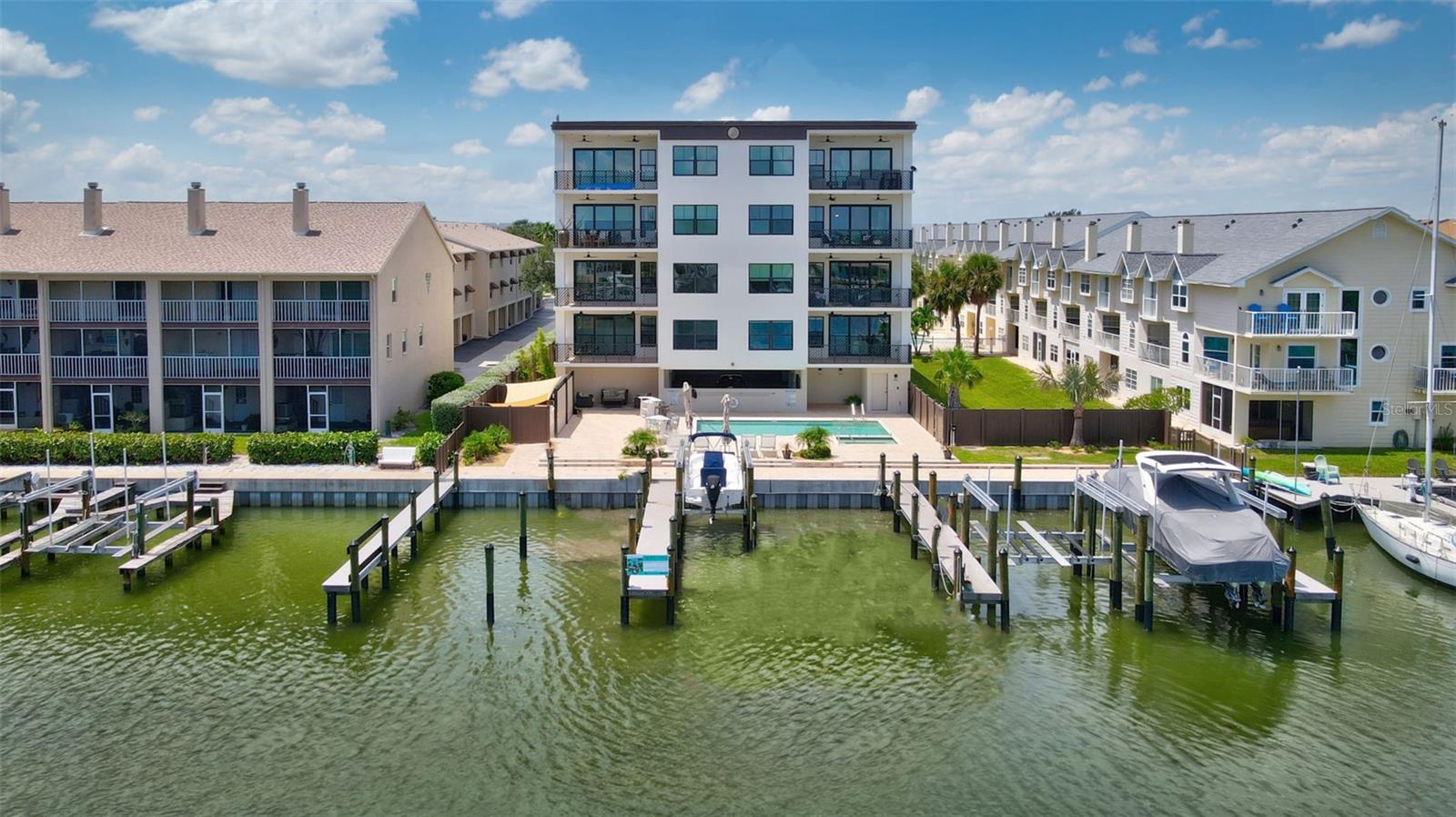 QUIET COVE - Residential