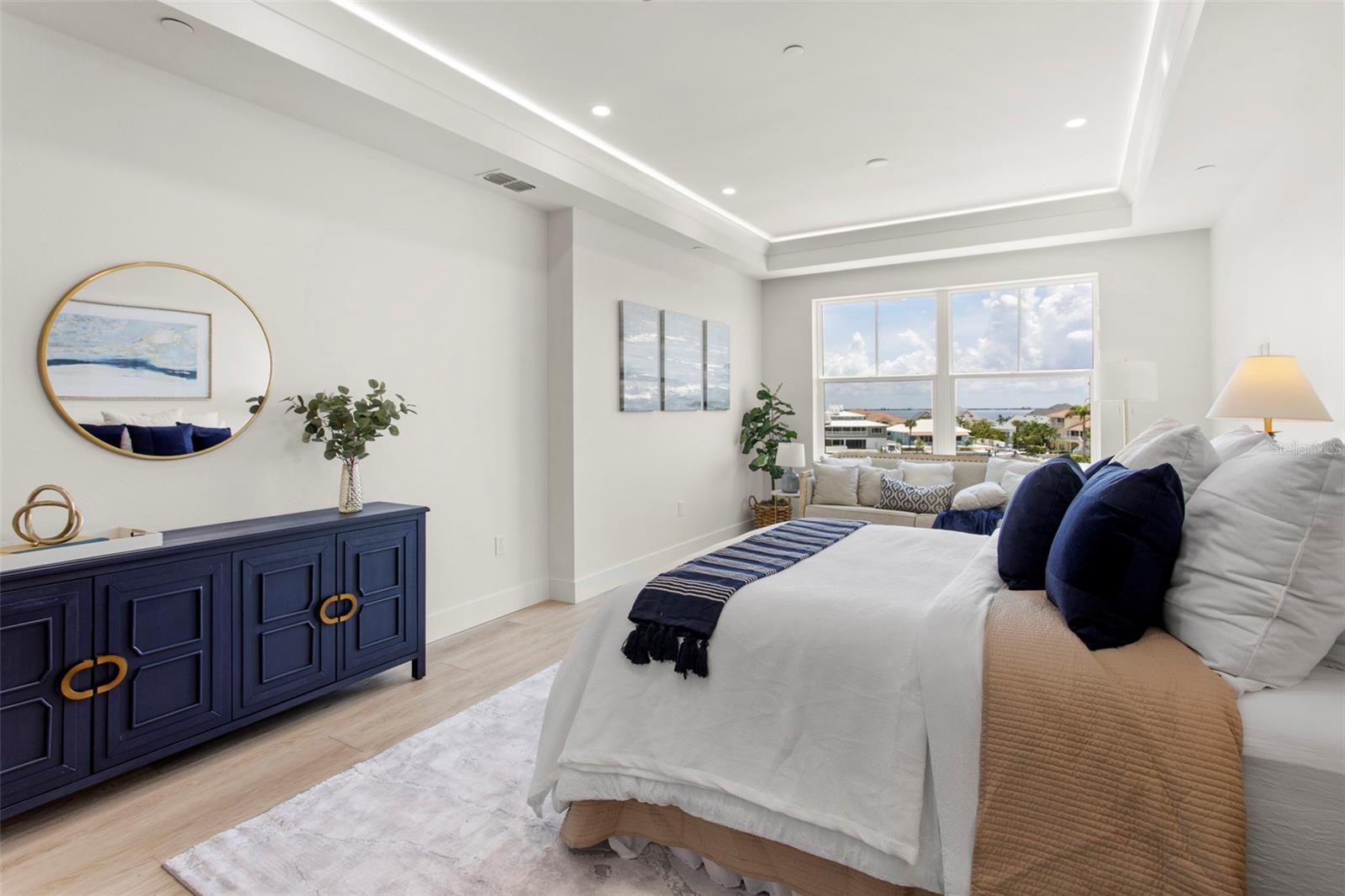 QUIET COVE - Residential