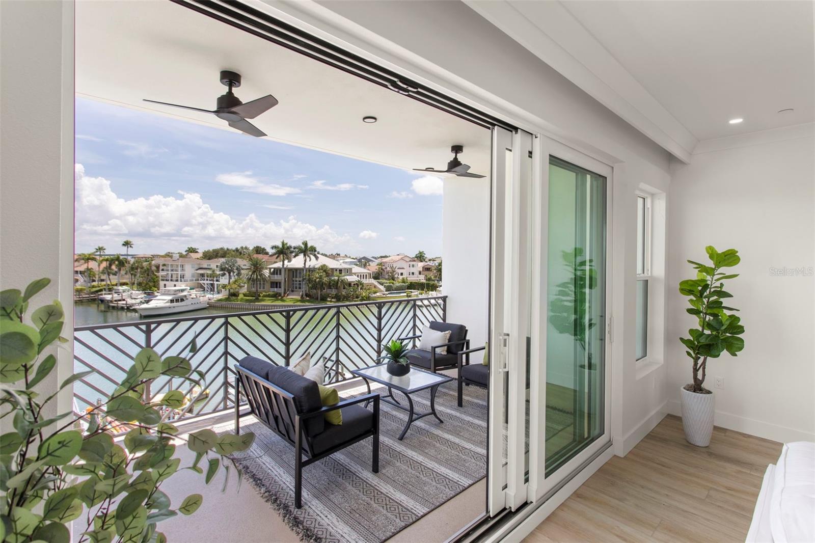 QUIET COVE - Residential