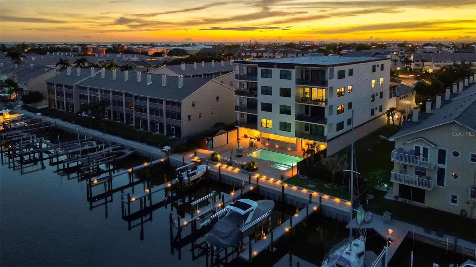 QUIET COVE - Residential