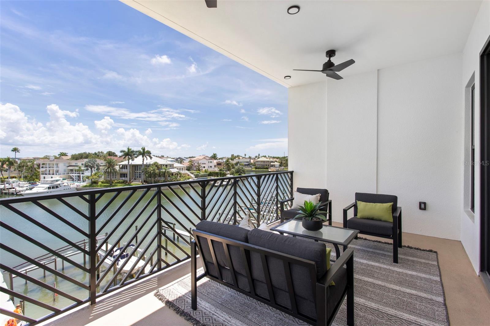QUIET COVE - Residential