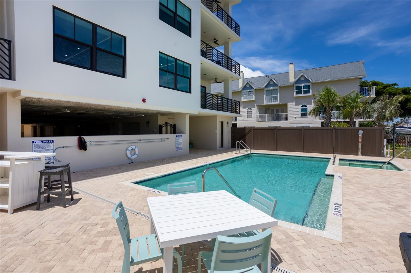 QUIET COVE - Residential
