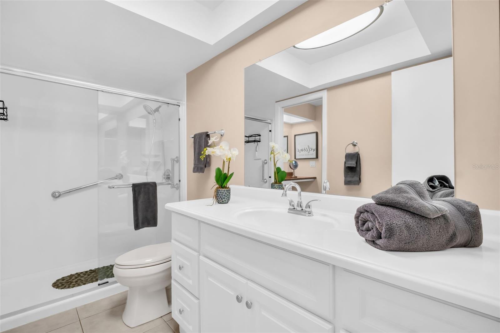 HIGHLAND LAKES CONDO - Residential