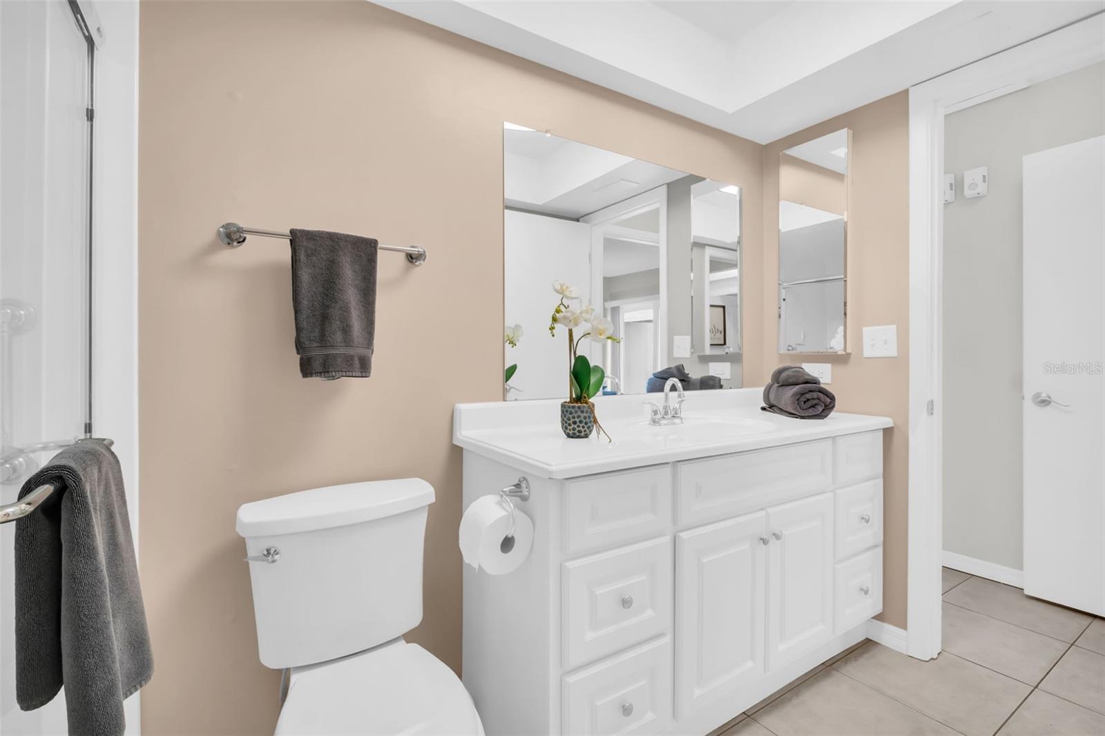 HIGHLAND LAKES CONDO - Residential