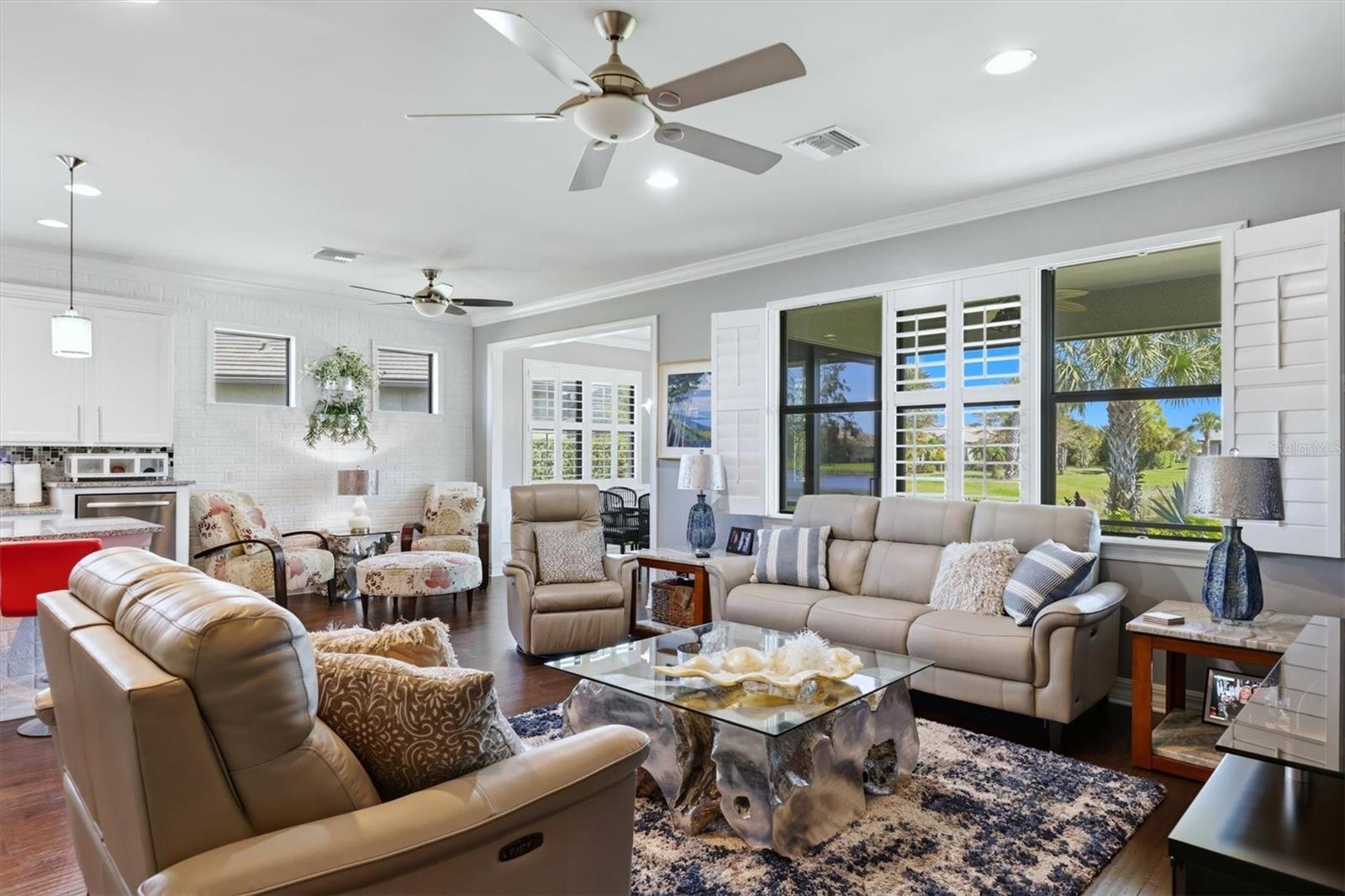 SANDHILL PRESERVE - Residential