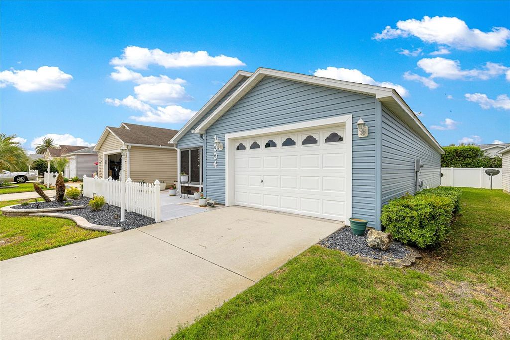 Photo of 1004 Davit Place, The Villages, FL 32162 (MLS # G5110851)