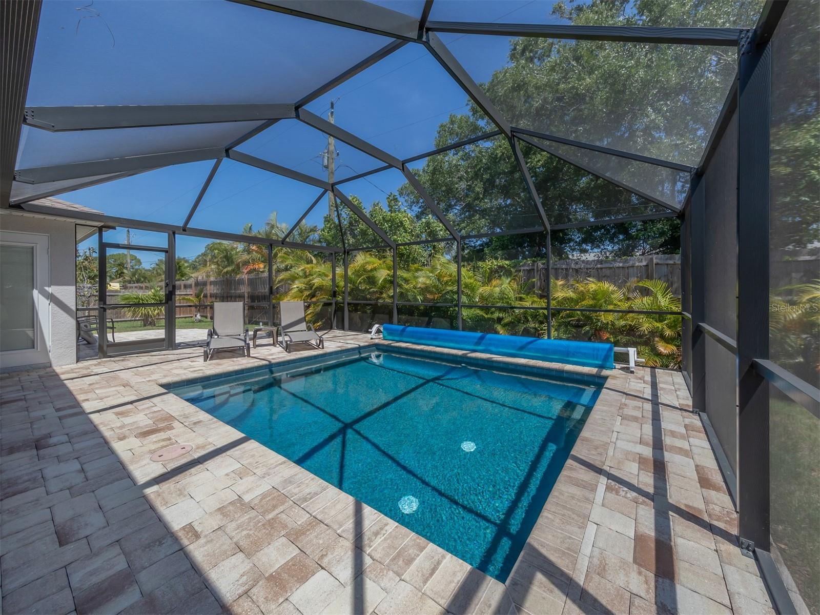 SOUTH VENICE - Residential Lease