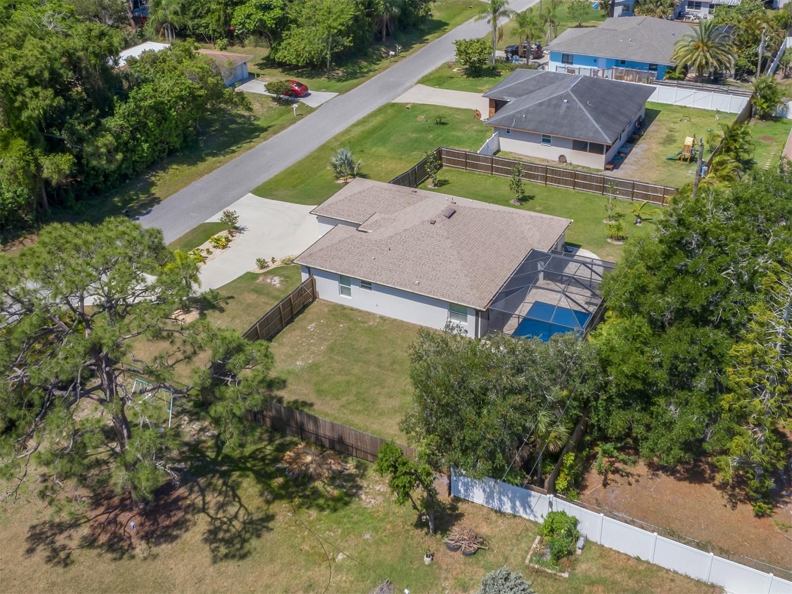 SOUTH VENICE - Residential Lease