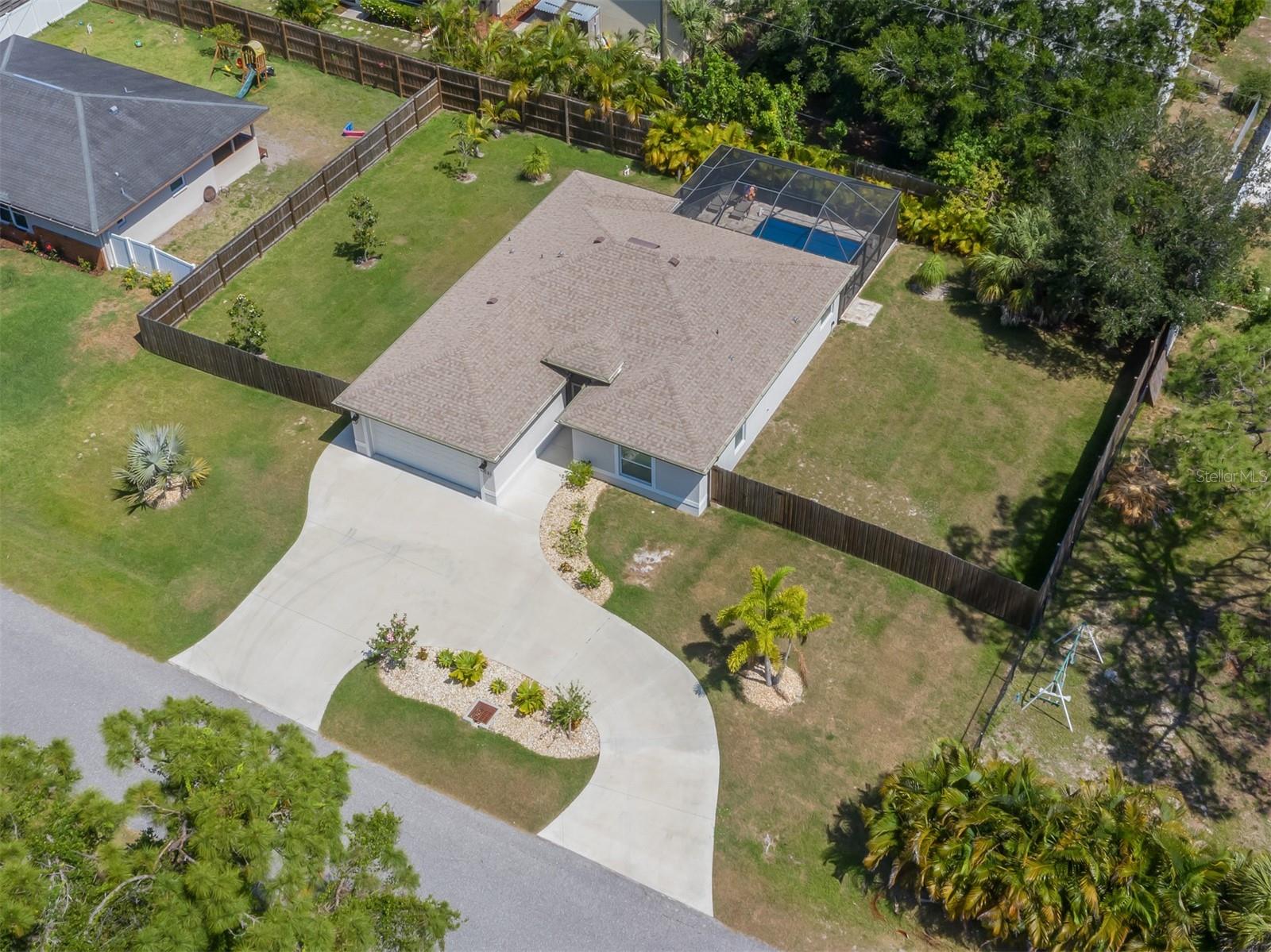 SOUTH VENICE - Residential Lease