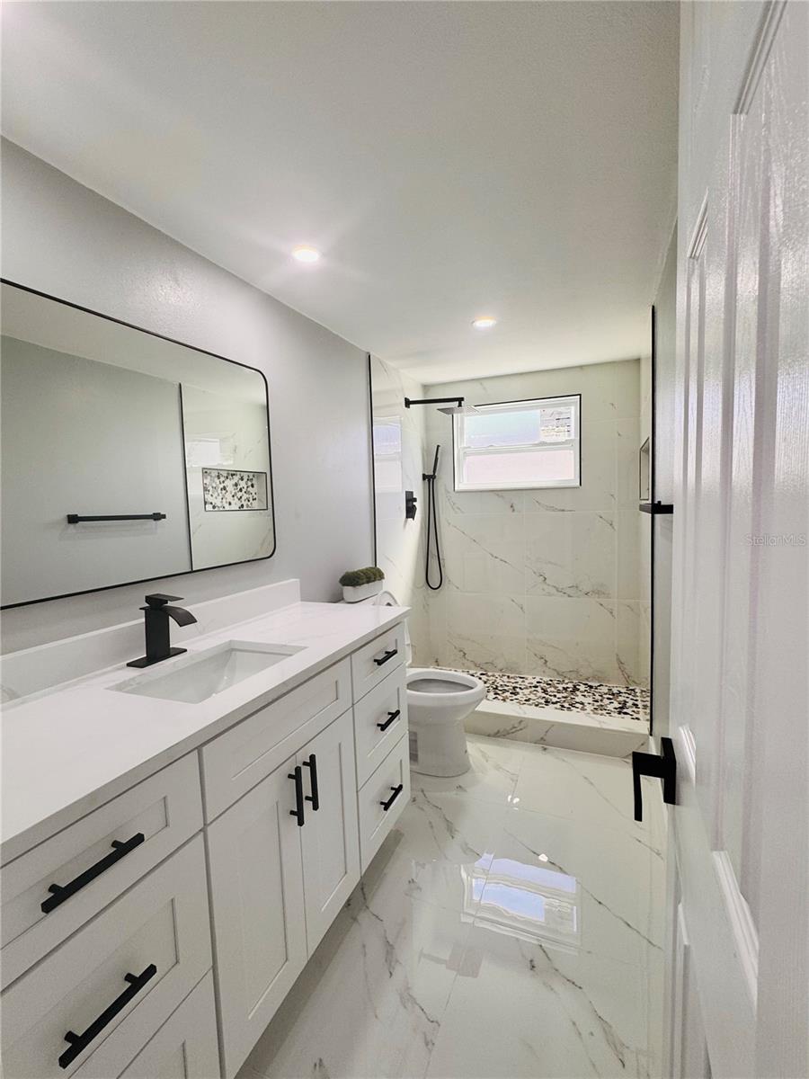 EMBASSY HILLS - Residential