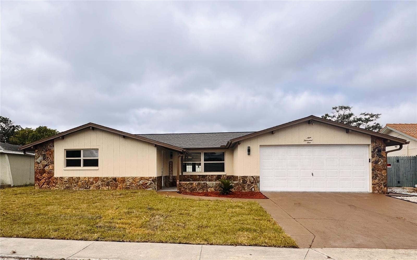EMBASSY HILLS - Residential