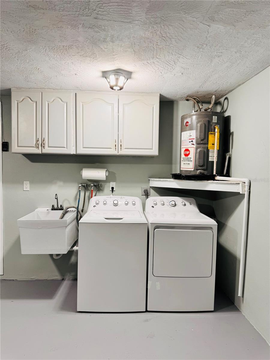 EMBASSY HILLS - Residential