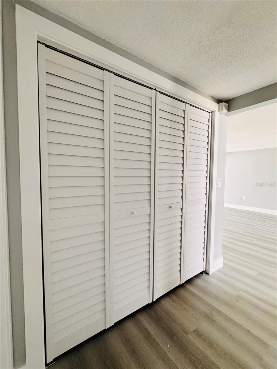 EMBASSY HILLS - Residential