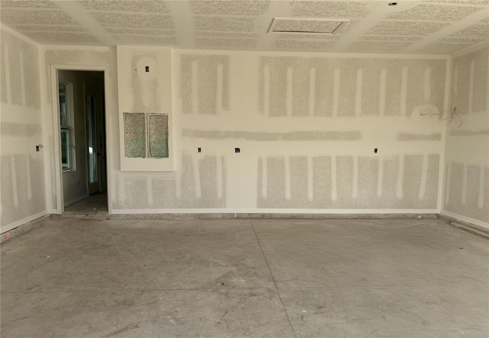 WESLYN PARK - Residential