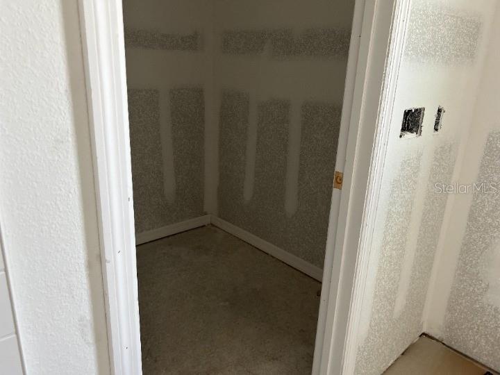 WESLYN PARK - Residential