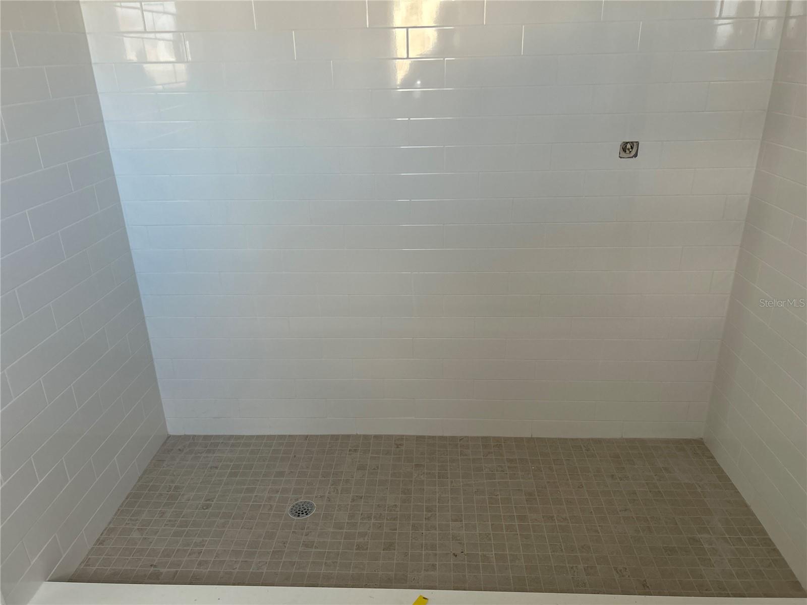 WESLYN PARK - Residential