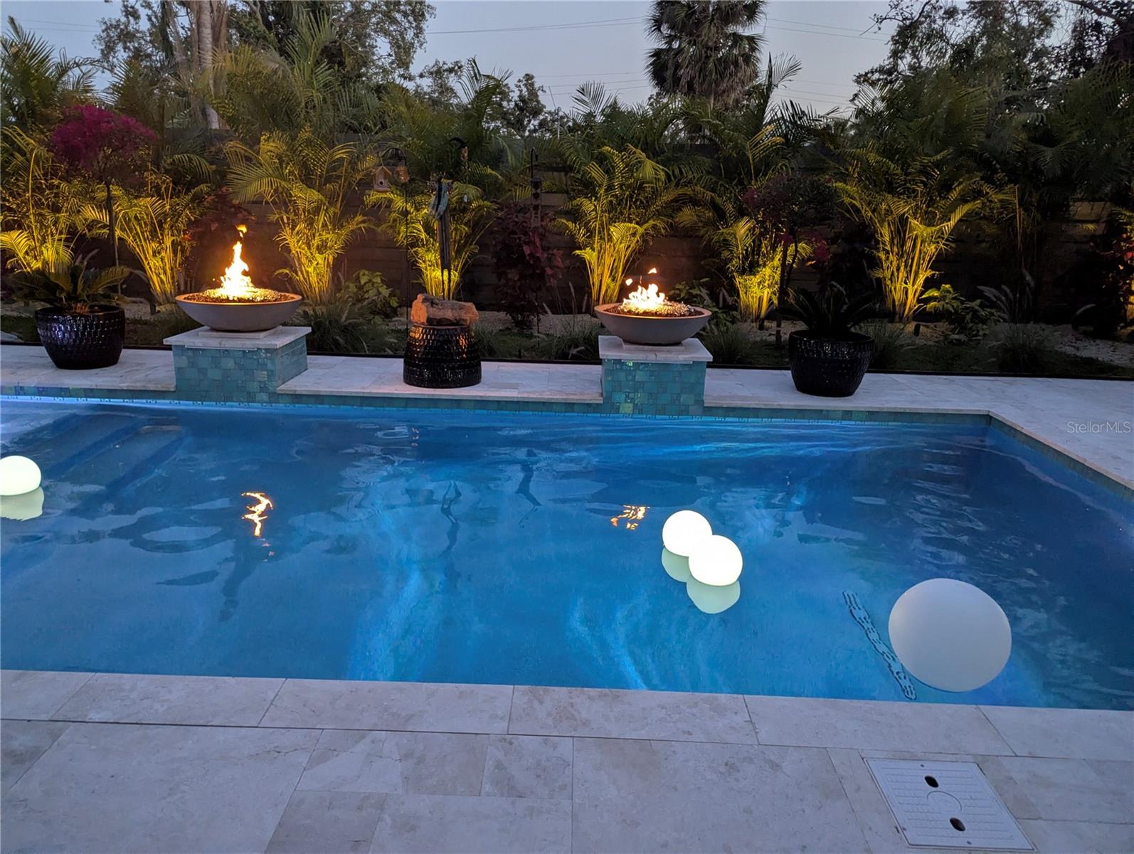 SOUTH HIGHLAND AMD OF - Residential