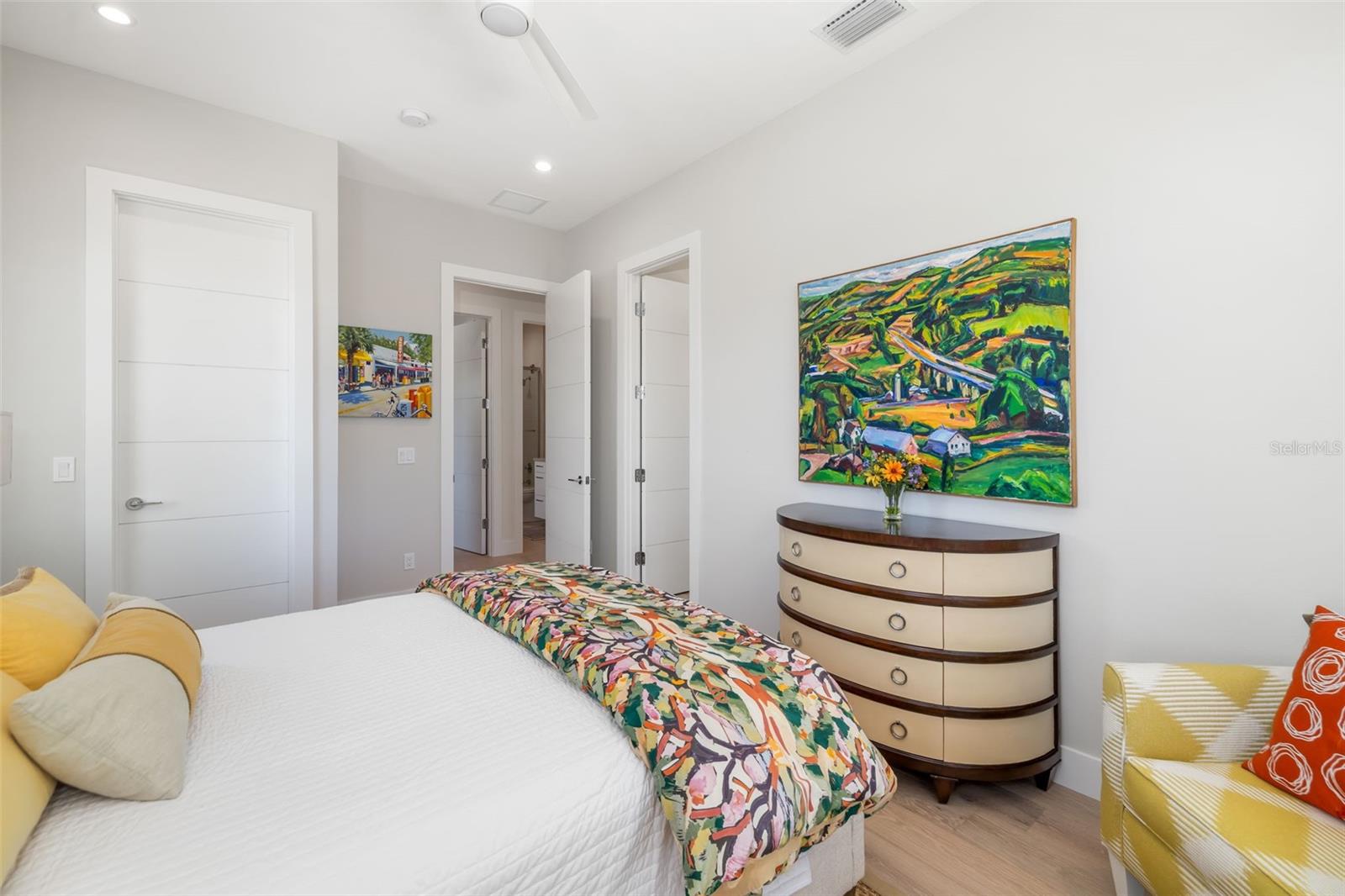 SOUTH HIGHLAND AMD OF - Residential