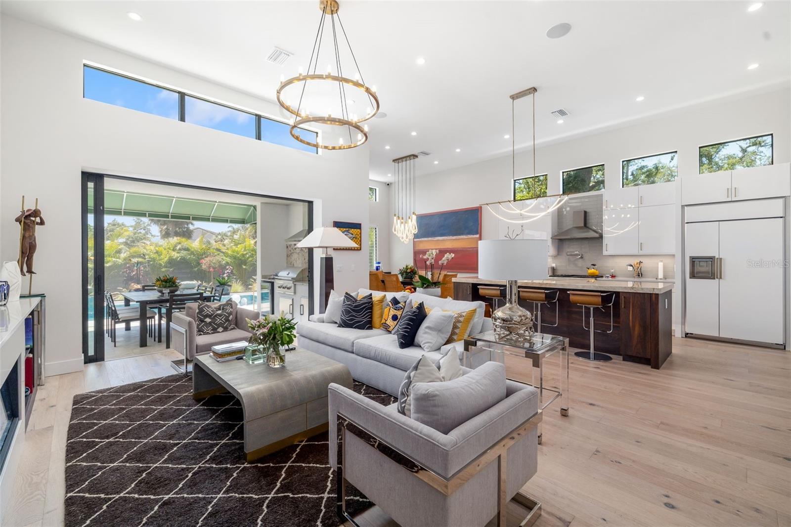 SOUTH HIGHLAND AMD OF - Residential