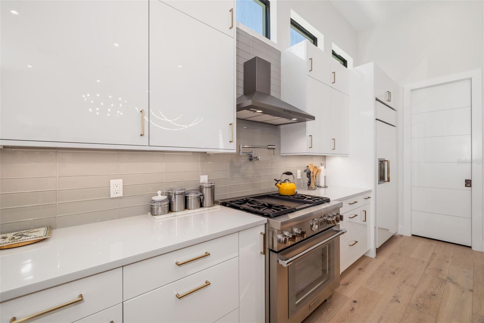 SOUTH HIGHLAND AMD OF - Residential