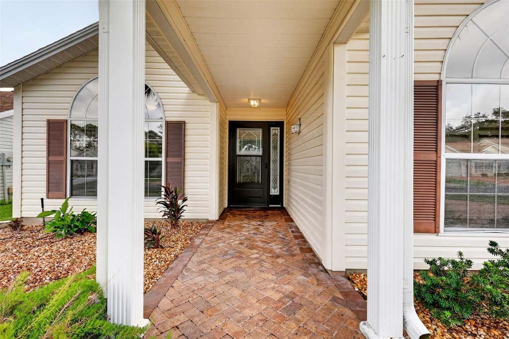 Photo of 2129 Margarita Drive, Lady Lake, FL 32159 (MLS # G5114797)
