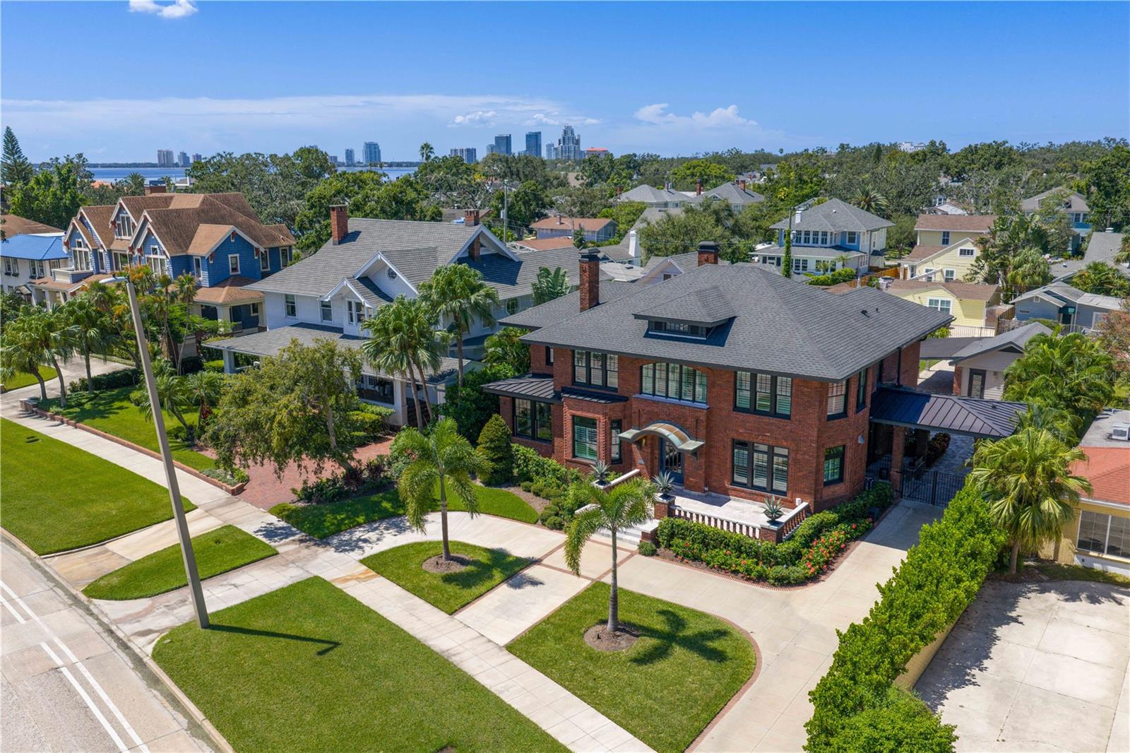 815 BAYSHORE BOULEVARD