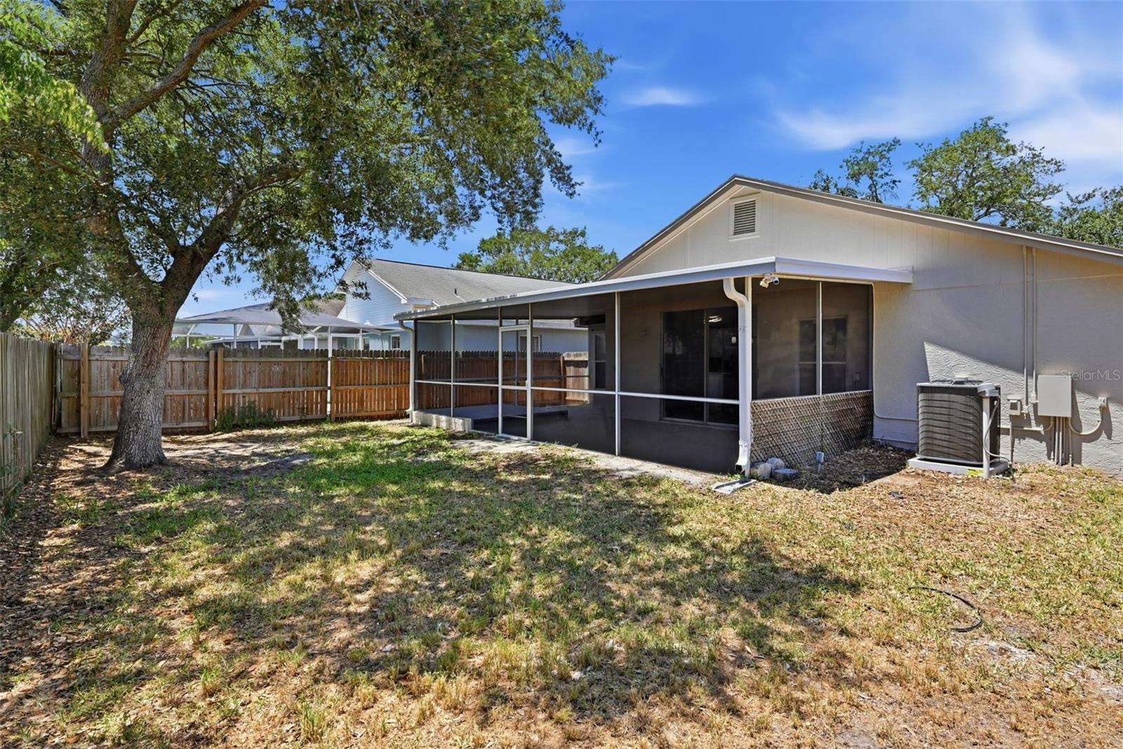 PROVIDENCE LAKES UNIT IV PH - Residential