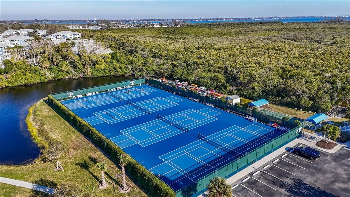 SPOONBILL LANDINGS AT PERICO BAY - Residential