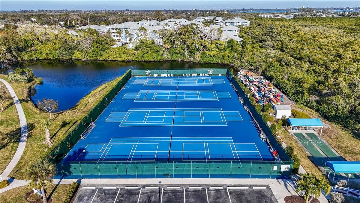 SPOONBILL LANDINGS AT PERICO BAY - Residential