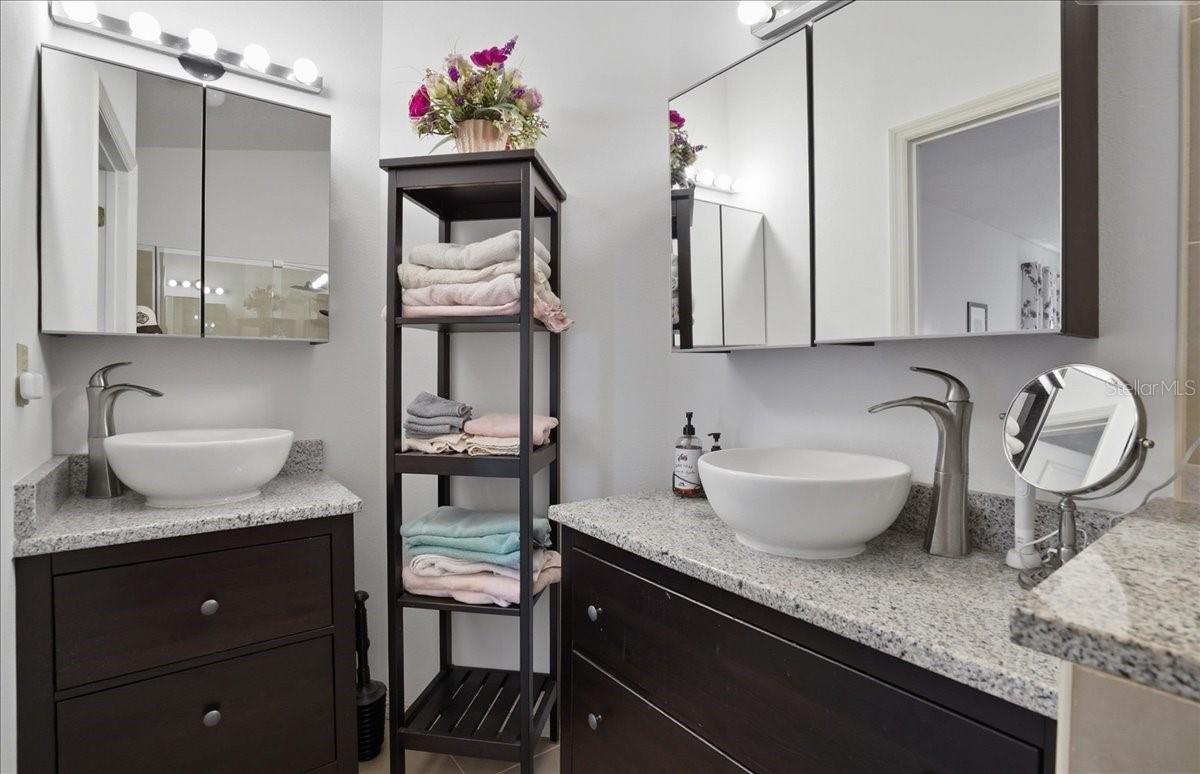 SPOONBILL LANDINGS AT PERICO BAY - Residential