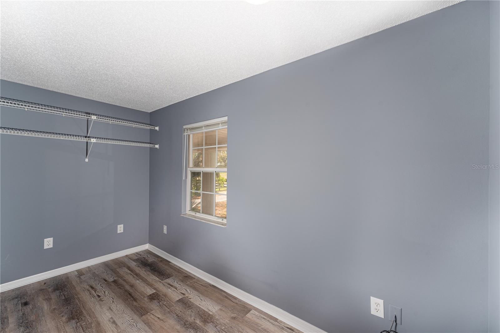 ROLLING HILLS MANOR - Residential