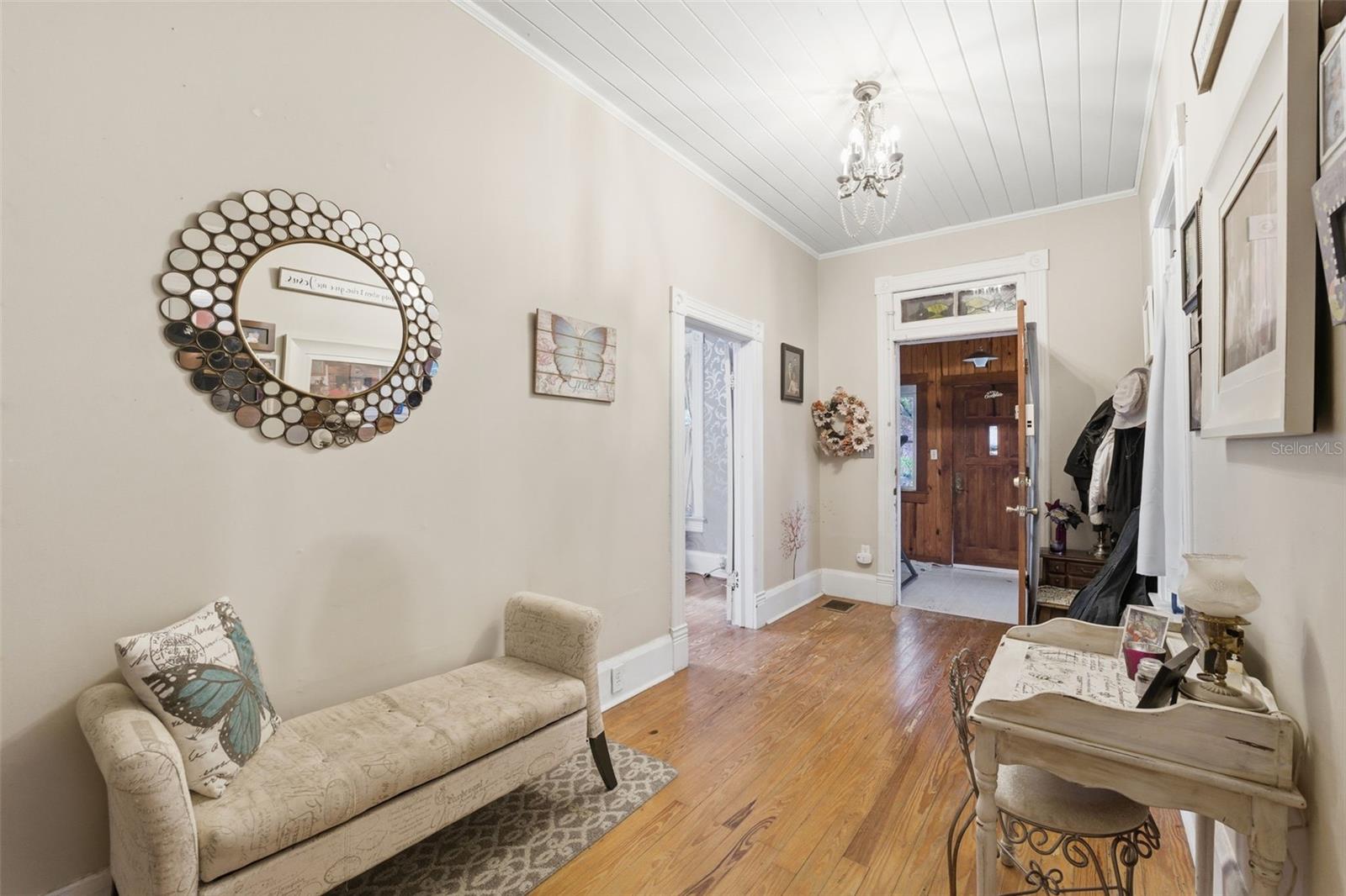 TOWN/BROOKSVILLE - Residential