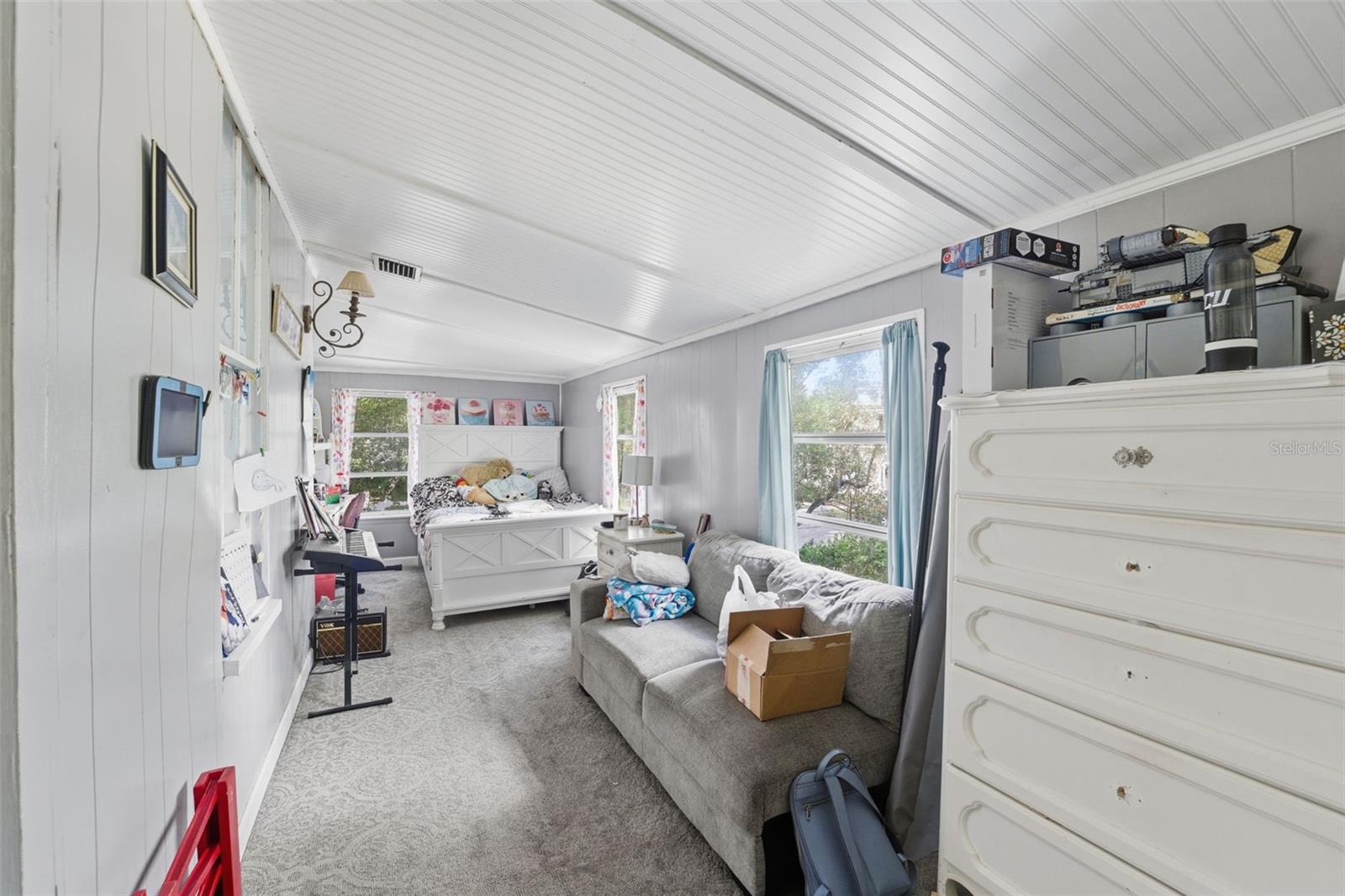 TOWN/BROOKSVILLE - Residential