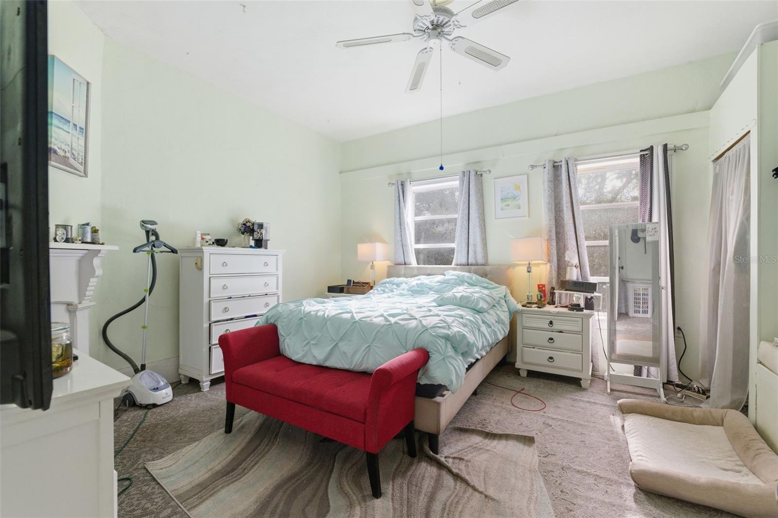 TOWN/BROOKSVILLE - Residential